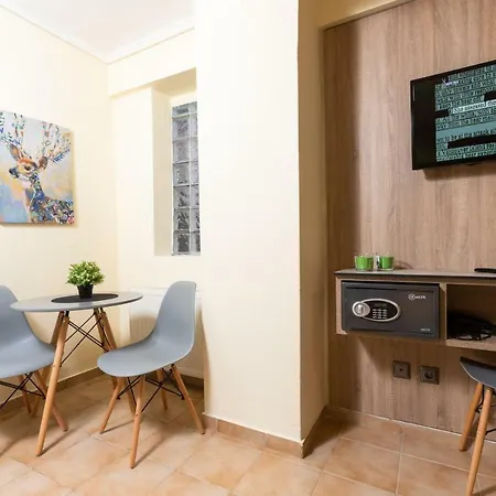 Seven Heaven Premium Suites Thessaloniki Buitenkant foto